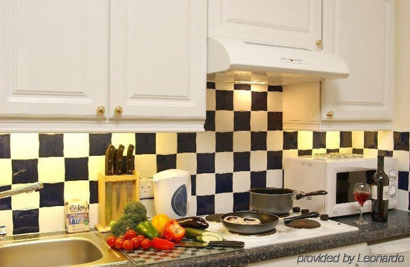 אדינבורו Fountain Court Apartments - Morrison מראה חיצוני תמונה